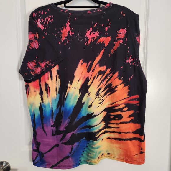 Women's 3x(Fits like 1X) Plus Size Barbie Short sleeve T-Shirt Keyhole Neckline - Picture 3 of 4